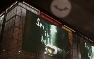 《新蝙蝠侠》新NBA全明星预告 国内定档3月18日