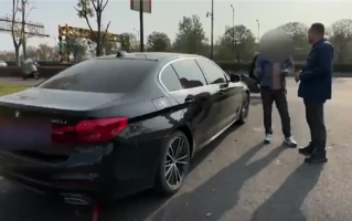 男子48万买宝马5系 部分功能成摆设 厂家：补偿6500元代金券