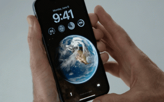 iOS 16支持自定义锁屏引热议！网友：模仿小米MIUI超级壁纸