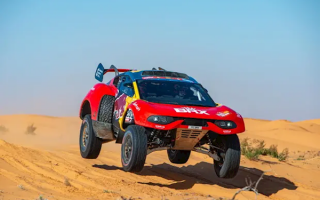 达喀尔拉力赛再酿致死事故 一观众被参赛卡车碾压身亡