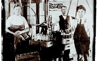 非常可乐官网,这些年收藏过买过却没喝过的Pepsi百事