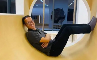 俞敏洪：自己就是农民 守着现金才觉得保险