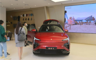 开售在即！恒大汽车首款产品恒驰5到店