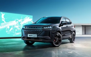 13.99万起 奇瑞星途追风400T上市：金色四出排气耀眼