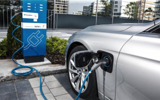 明年起9万元的车牌不能免费上了 上海地区插混一车难求