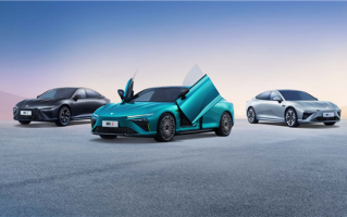 黑莓“坐上”100万内最好轿跑！哪吒S官宣搭载黑莓QNX系统