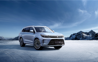 超长一图看懂AITO问界M7：纯电能跑230公里、鸿蒙座舱最高认证