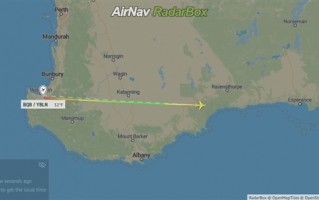 澳大利亚一架波音737灭火飞机坠毁：全员奇迹生还