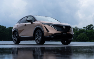 马斯克放言燃油车就是蒸汽机：日系品牌坐不住了