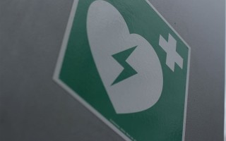 代表建议全国健康码统一：目前有三大问题