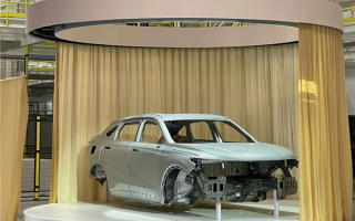 星途全新SUV M38T白车身下线：比路虎还豪华的奇瑞来了