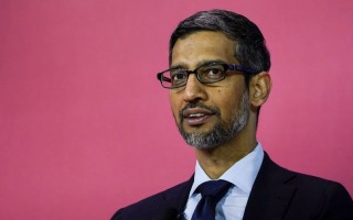 谷歌即将推出 ChatGPT 对手，CEO 皮查伊称它将成为搜索伴侣