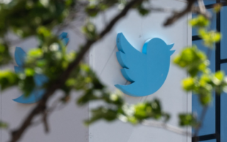 推特被将拍卖家具 原因尴尬！马斯克称“烧钱”也补不满窟窿