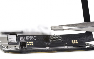 苹果宣布取消 iPhone 13 显示屏维修限制，将不再禁用 Face ID