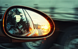 听说走高速快 女子偷偷溜上高速欲步行回家