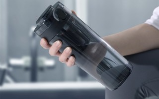 小米发布600ml大容量水杯 单手即可开合