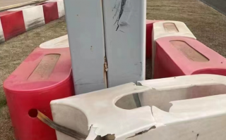 卡丁车手比赛撞柱身亡 主办方回应：赛道由专业设计师设计