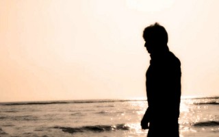 抖音深夜非主流伤感文案（关于伤感签名的抖音文案怎么写）