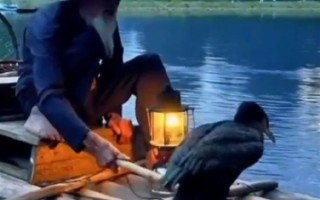 一路走好！20元人民币老爷爷走了 享年94岁：你多久没用过纸币了？