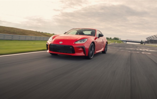 水平对置+后驱！丰田GR 86即将公布国内售价：秋名山神车来了