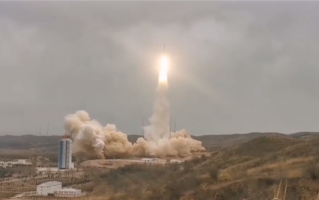 今日首飞成功 长征六号改火箭强在哪？动力系统首次见