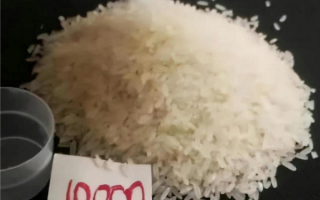 老师布置数一万粒米 全家出动帮数网友无语：凭啥吐槽老师 思维要会变通