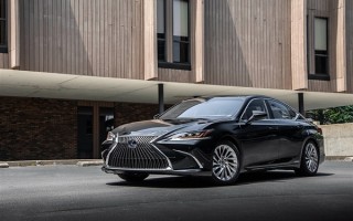 雷克萨斯、英菲尼迪、凯迪拉克等豪车中国市场暴跌：国人不当冤大头