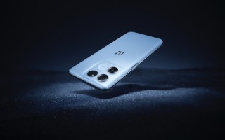 2000价位最强性能真香机！一加Ace真机照公布