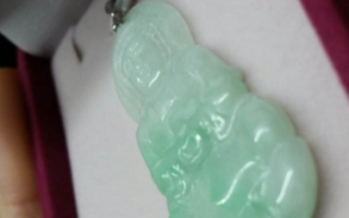 不懂玉的人怎么买玉 判断玉石价值的方法是什么