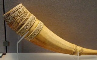 为什么一定要杀死大象？不能直接取下象牙吗？残忍没法看