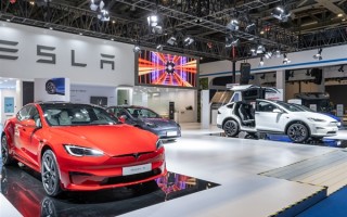 让驾驶和玩乐更专注 特斯拉Model S Plaid静态体验