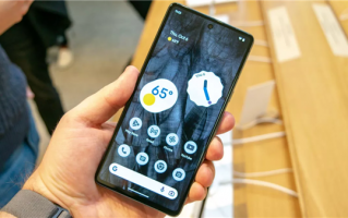 存储焦虑！128GB手机濒临淘汰：微信定期清理也得吃掉20G