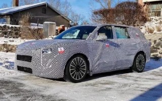 新旗舰来了！华为问界M9首度曝光：预计售价50万 与Mate60同台亮相