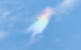 南京上空现七彩祥云奇观 网友：紫霞仙子快来看