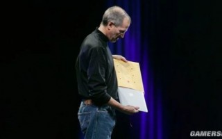 MacBook Air迎15岁生日 首次亮相由乔布斯从信封取出