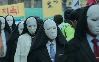 压抑的韩国青年 正对中国货成瘾