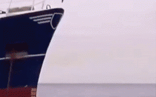 活鱼钻进了喉咙里 国外渔夫差点被鱼反杀