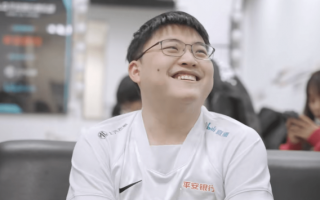 Uzi再被冻结43万股权！公司与范丞丞合作