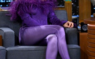 布兰妮回应“小11”想演她的传记片：姐妹 我还没死