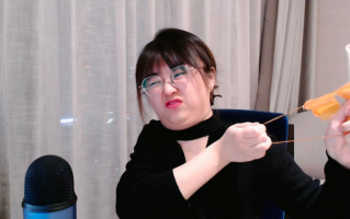 围棋选手的出路，会是全面转型主播吗