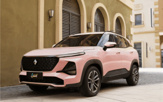 吸能？车主曝五菱宝骏车顶稀软 手指一按就凹陷