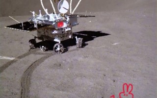 玉兔二号设计寿命3个月已运行4年：元宵节小兔子在月亮上画了个汤圆