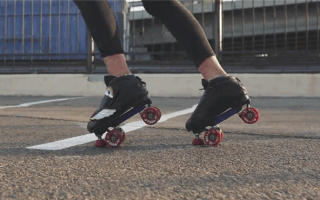 22岁男子高速上轮滑 欲从黑龙江滑到贵州老家！原因太无奈