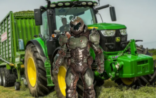《毁灭战士》成功运行在拖拉机上