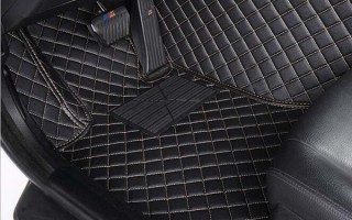 女子驾宝马车“刹车失灵” 罪魁祸首竟是“脚垫”