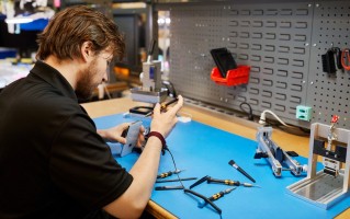 赶快了解下，对于这类型的 iPhone 苹果不再提供维修服务