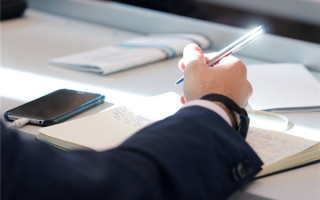 作文难、数学难纷纷霸占热搜 专家：命题难易度不影响录取与公平