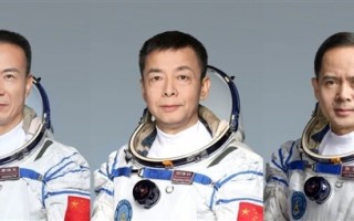 等待25年终于圆梦 56岁航天员邓清明表态：坚守初心 永不停歇