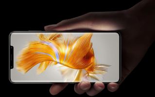 博主称华为Mate60将成线下门店救命稻草 暗示5G同步回归