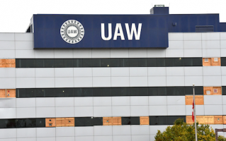 马斯克：特斯拉让很多工人成为百万富翁